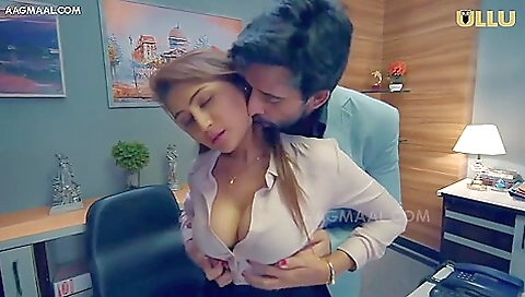 Khidki 02 (2023) Ullu Hindi Hot Web Series